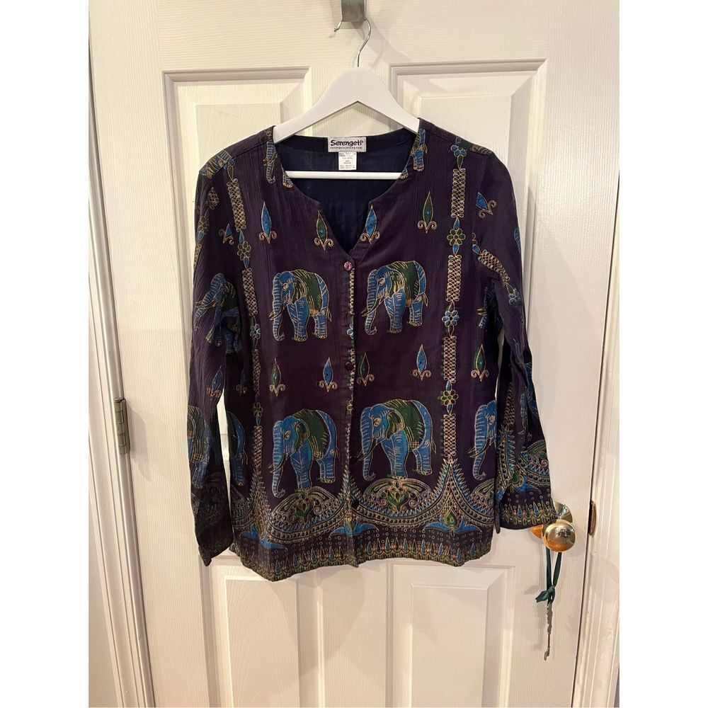 Serengeti Blue Crinkle Cotton Elephant Print Button Down Blouse sz M EUC
